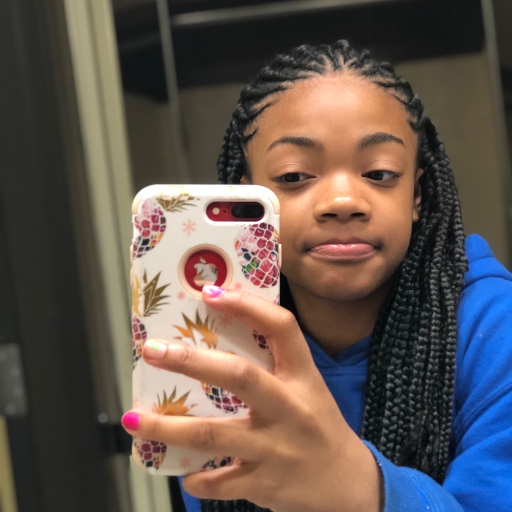 Meet your Posher, Jenise